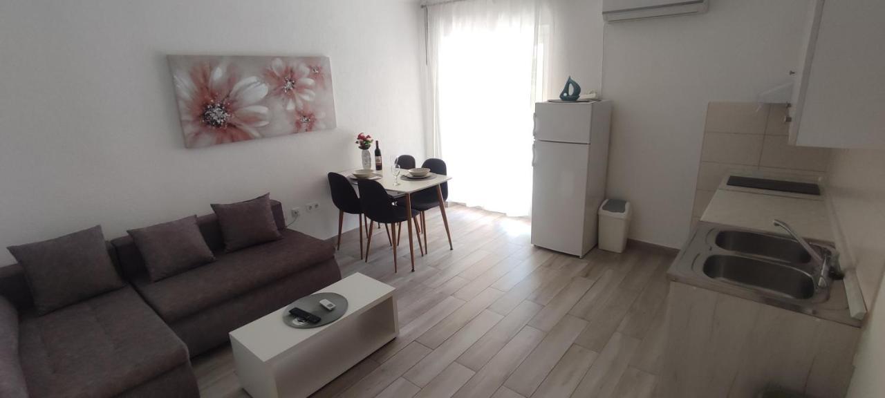 Apartmani Vesna Krk Town Exterior photo
